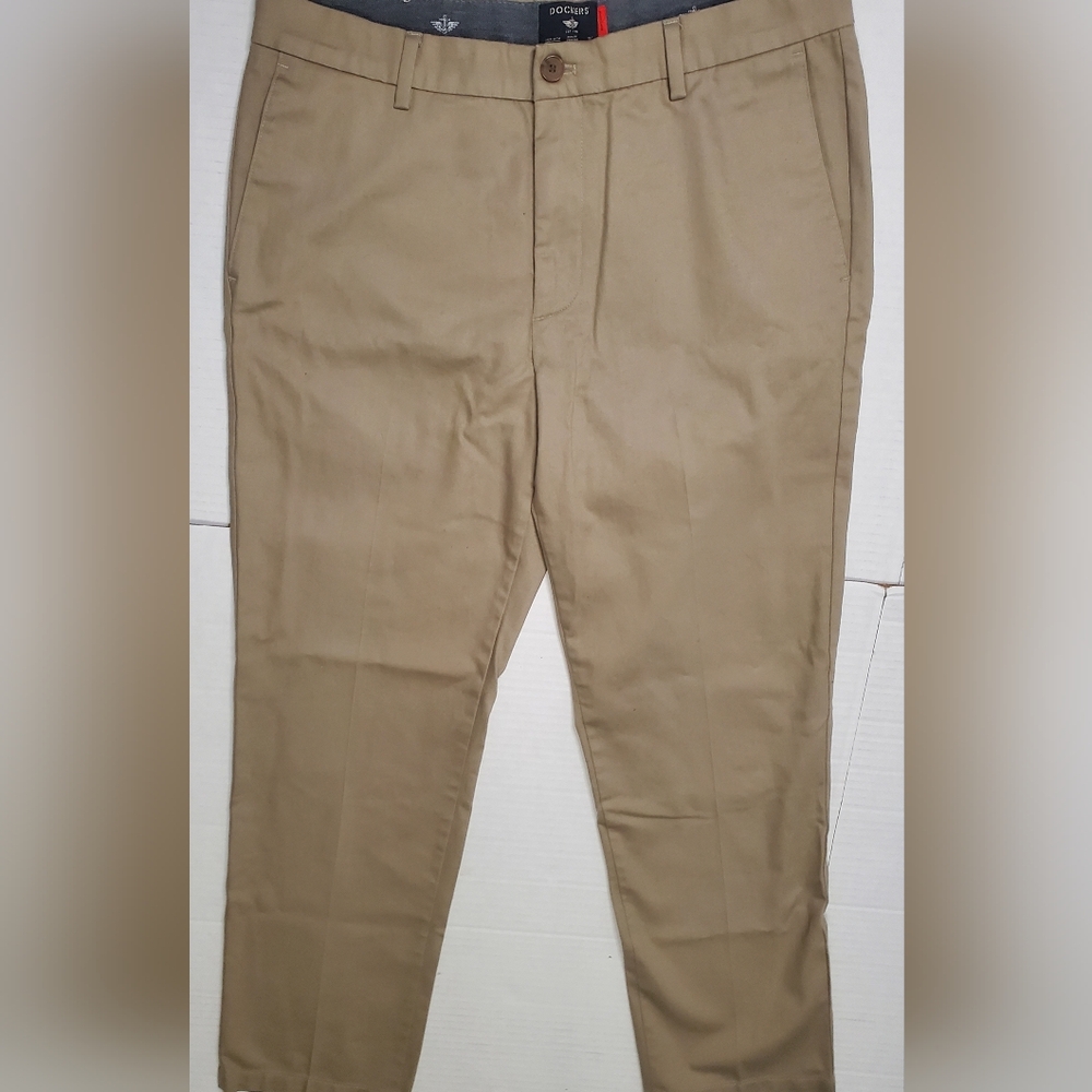 Dockers Men's Khaki Chinos 33×30